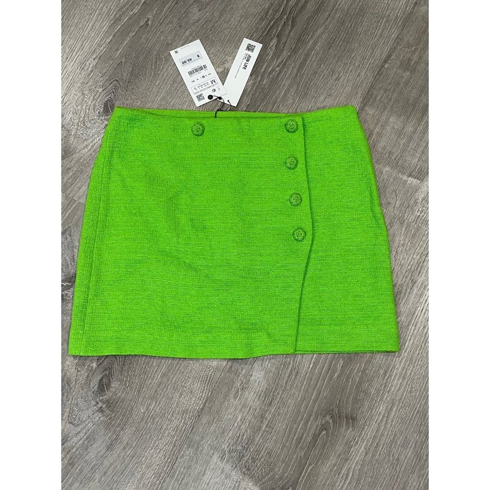 NWT Zara Medium Skirt
